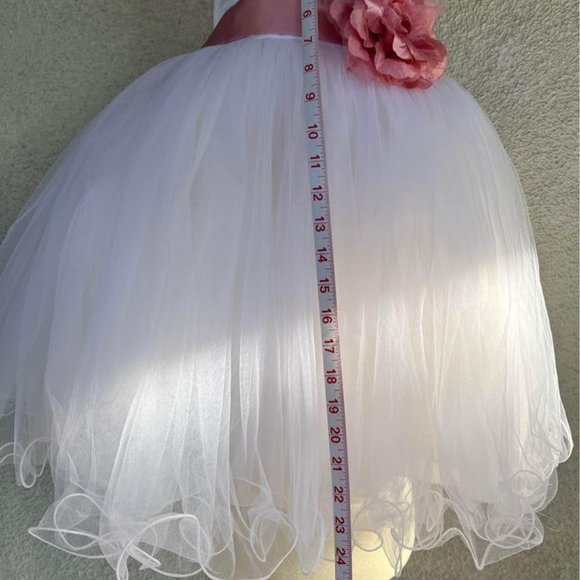 Beautiful Flower Girl Communion Special Occasion Dress includes Dusty Rose Bow - Picture 4 of 7
